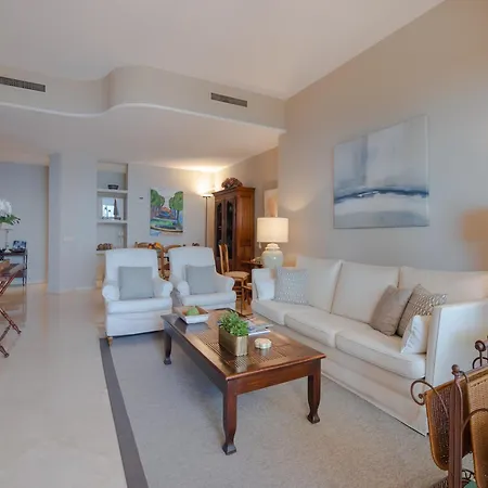 Elegant Seafront Retreat In Rio Real Playa Marbella
