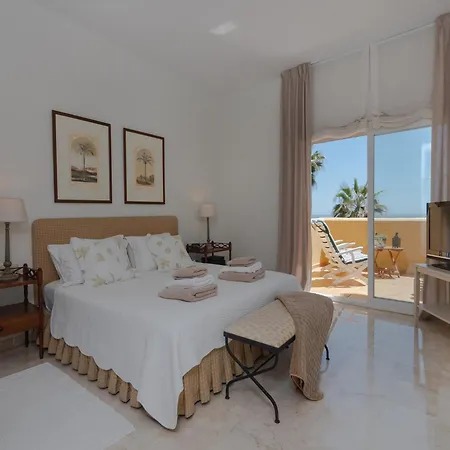 Elegant Seafront Retreat In Rio Real Playa Marbella